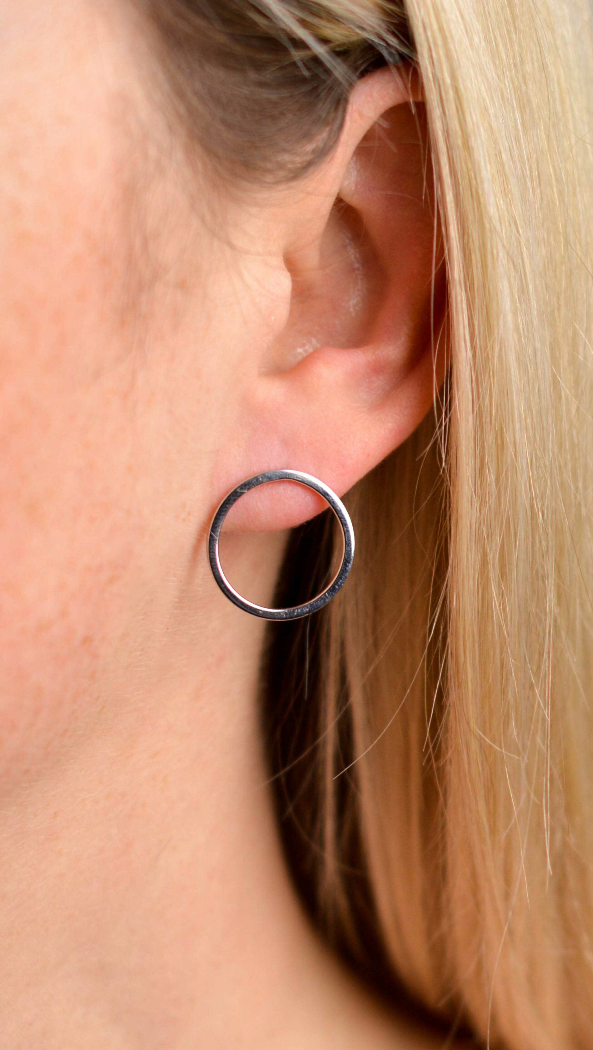 EAR003 Model scaled